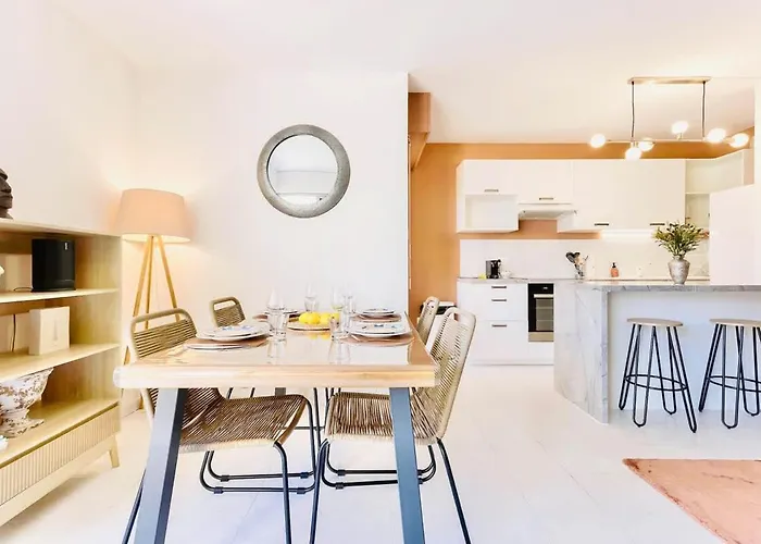 Daire Le Calmette - Confort Centre Cannes
